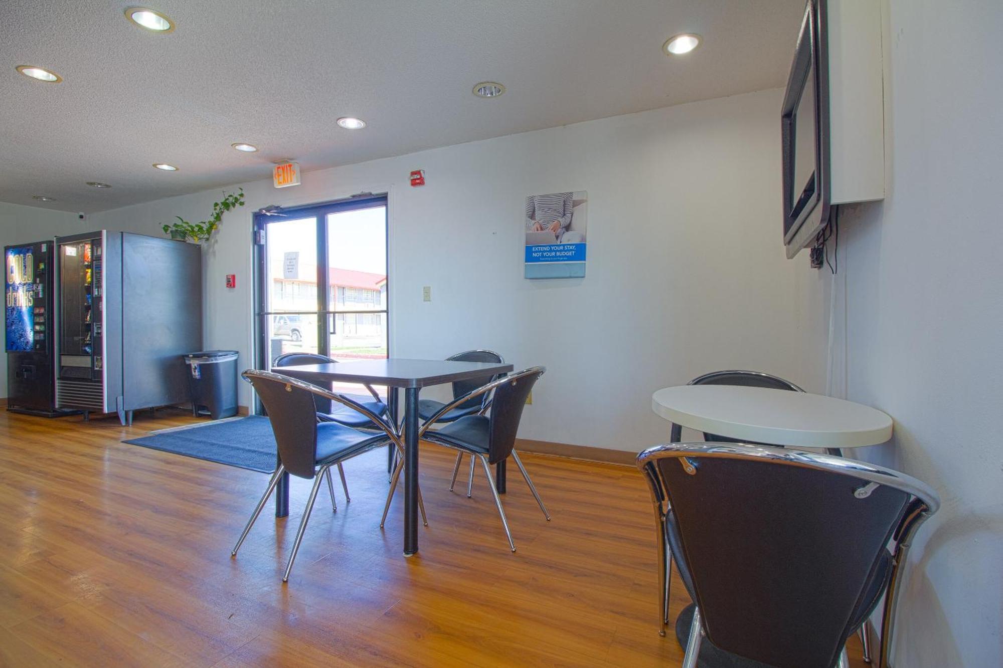 Studio Inn Extended Stay Oklahoma City Airport By Oyo Dış mekan fotoğraf