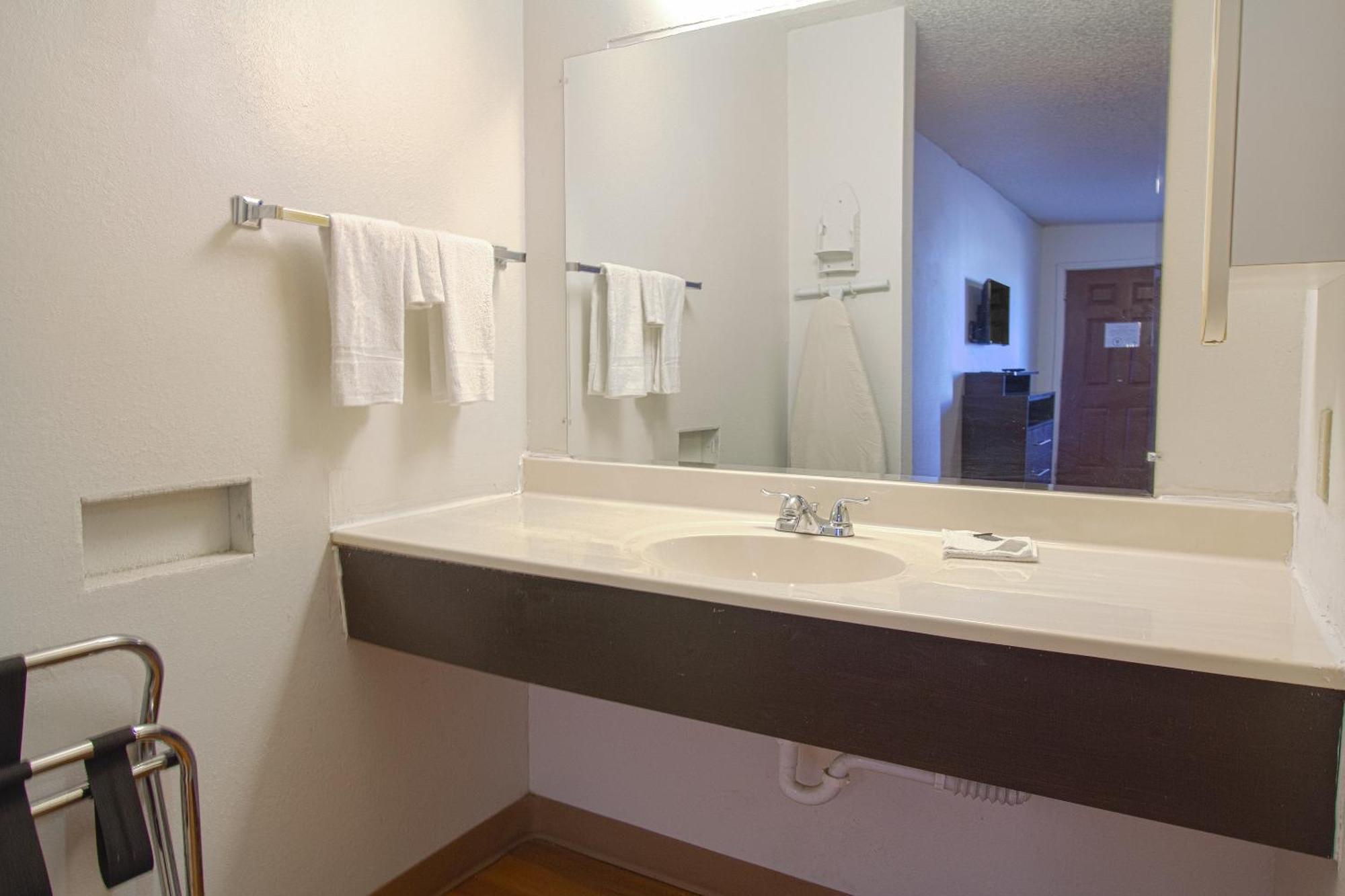 Studio Inn Extended Stay Oklahoma City Airport By Oyo Dış mekan fotoğraf